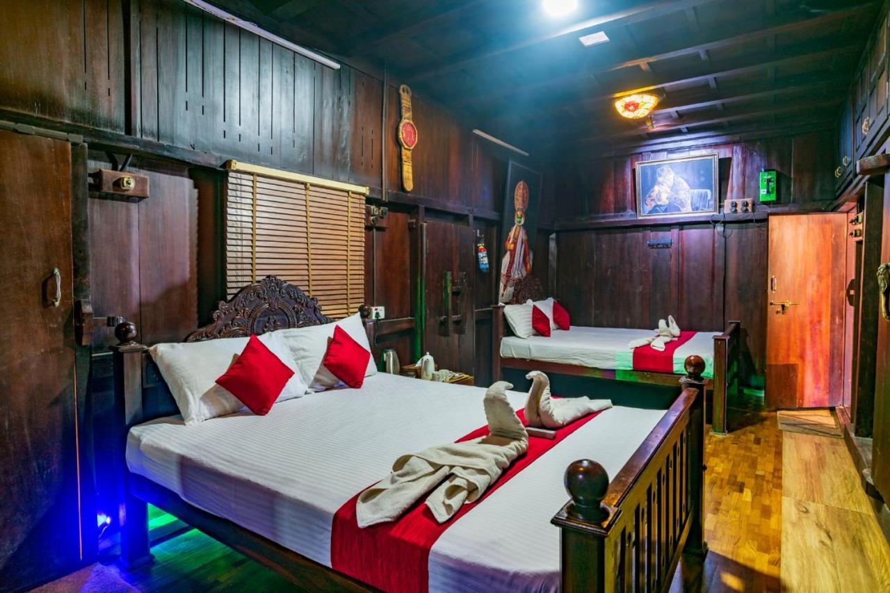 Castillo De Woods , The Private Luxury Villa , 8 Bhk, Vattavada Kottakamboor Eksteriør bilde