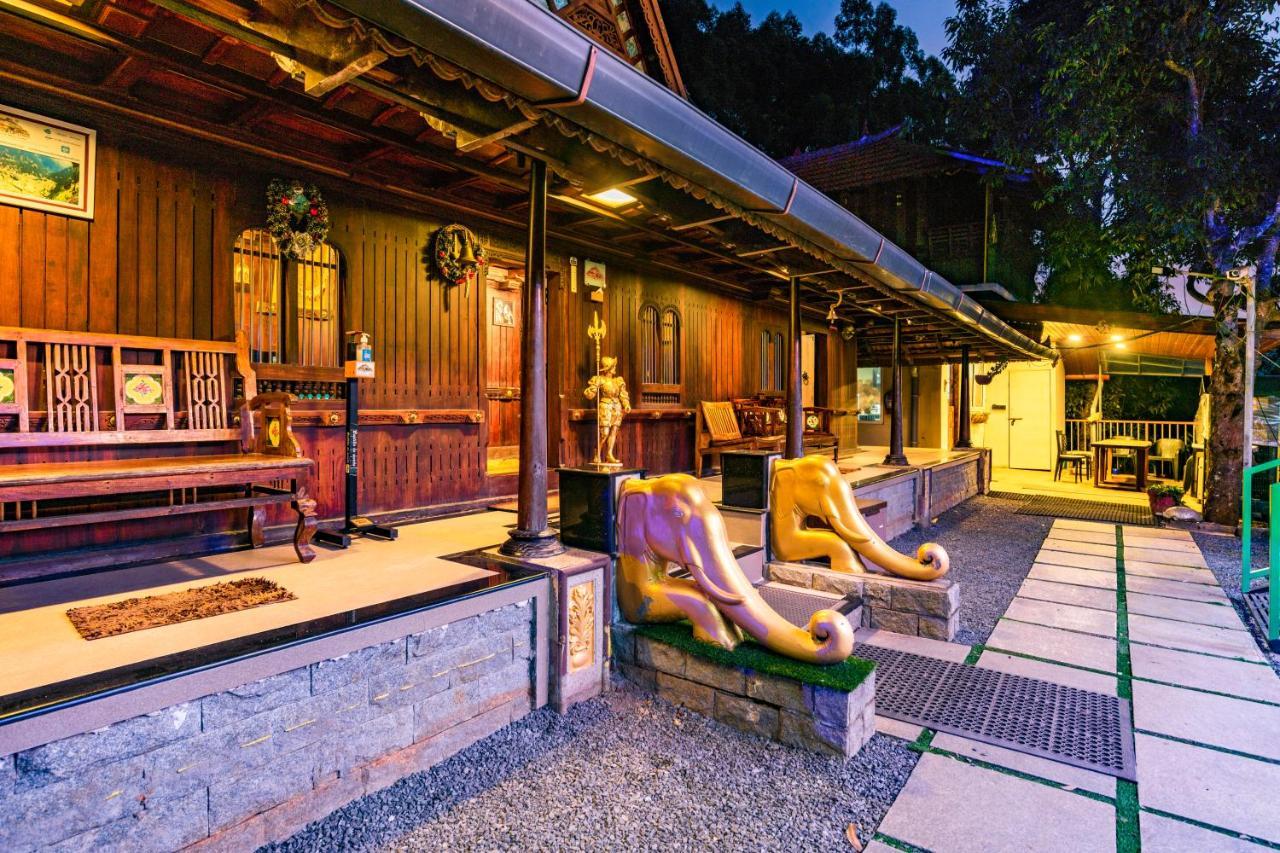 Castillo De Woods , The Private Luxury Villa , 8 Bhk, Vattavada Kottakamboor Eksteriør bilde